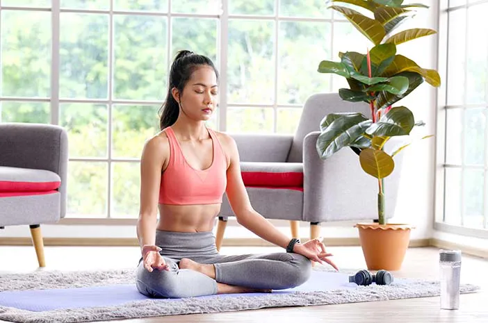 Stres Sampai Ubanan? 3 Teknik Relaksasi Sederhana yang Bisa Dilakukan di Sela Waktu Kerja